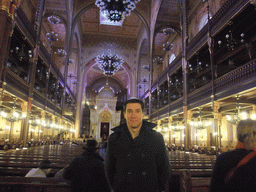 Tim in the Dohány Street Synagogue