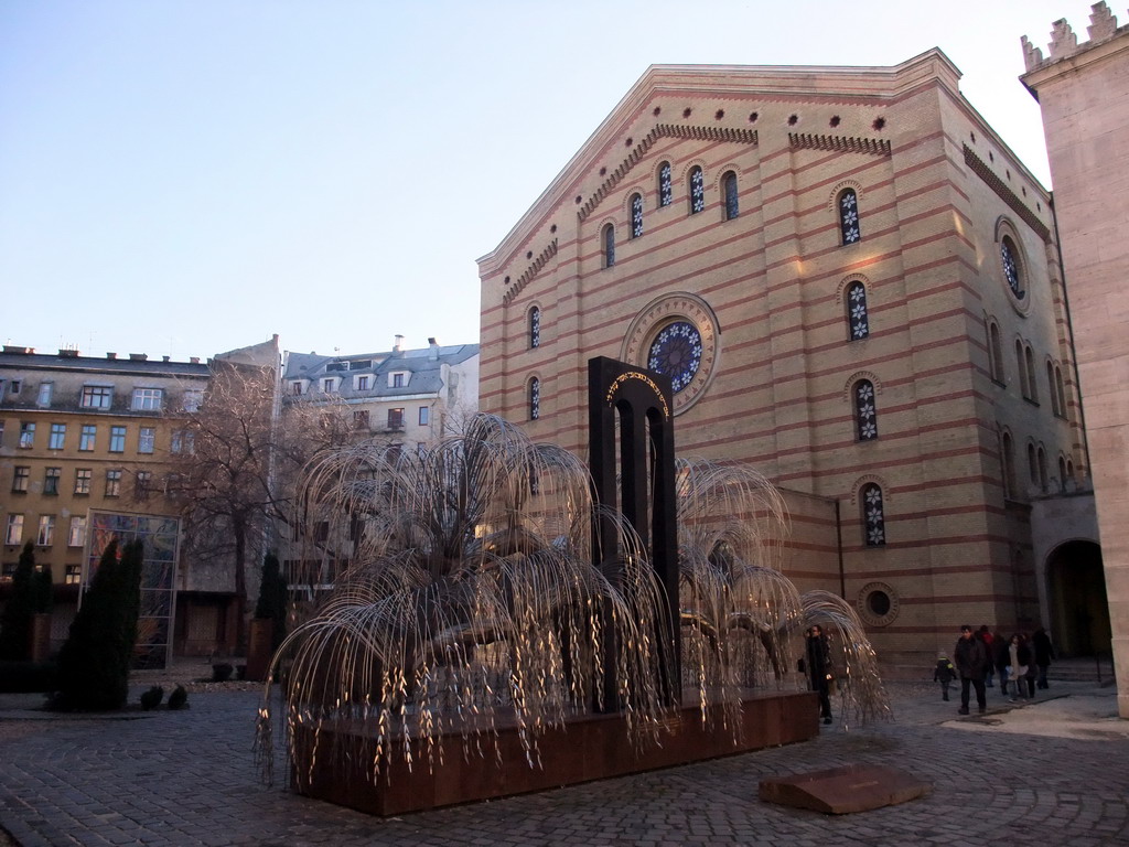 The Memorial of the Hungarian Jewish Martyrs and the back side of the Dohány Street Synagogue and