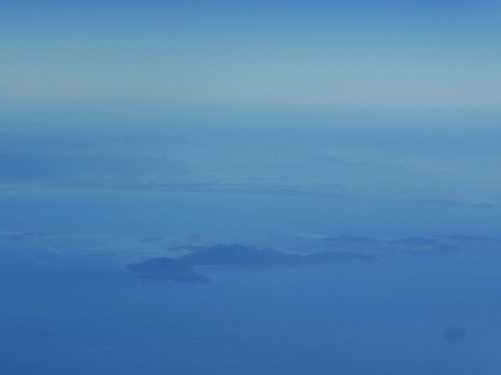 The Great Palm Island and the Paluma Range National Park, viewed from the airplane from Brisbane