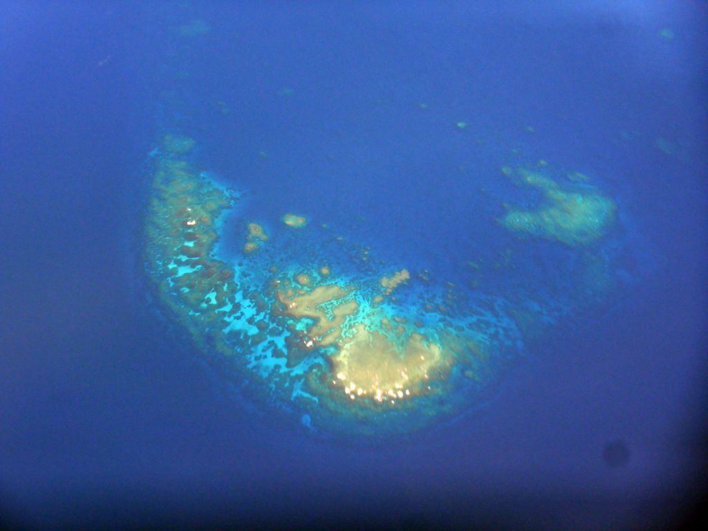 The east part of the Barnett Patches of the Great Barrier Reef, viewed from the airplane from Brisbane