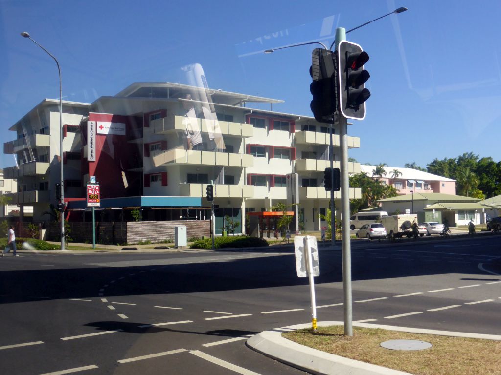 The Cairns Wellbeing Centre at the crossing of Lake Street and Grove Street, viewed from the taxi from the airport to the city center