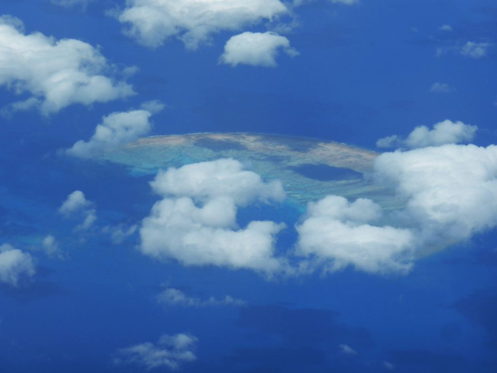 The Feather Reef of the Great Barrier Reef, viewed from the airplane to Sydney