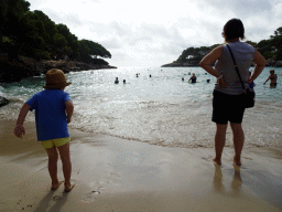 Miaomiao and Max at the Cala Gran beach