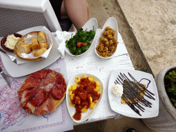 Lunch at the Heladería Torreón restaurant at the Cala Gran beach