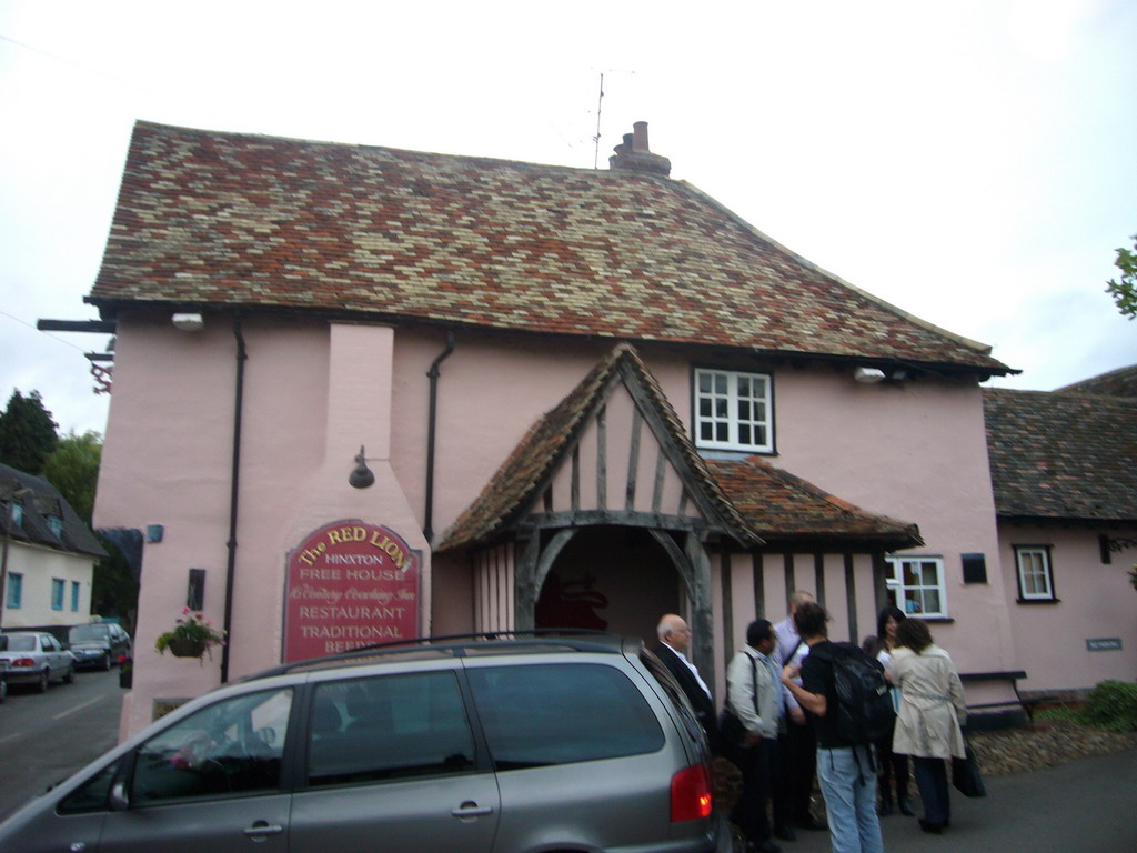 The front of the restaurant `The Red Lion` in Hinxton
