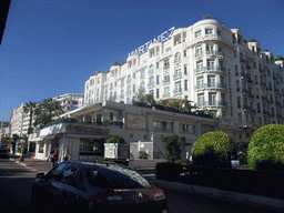 Hôtel Martinez at the Boulevard de la Croisette, viewed from the Cannes tourist train