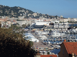 The Cannes harbour and the Palais des Festivals et des Congrès, viewed from the Place de la Castre viewing point