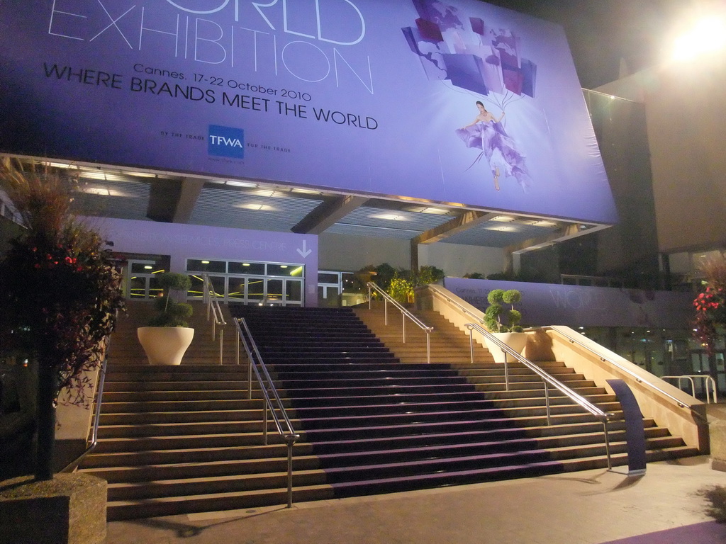 Front of the Palais des Festivals et des Congrès, by night