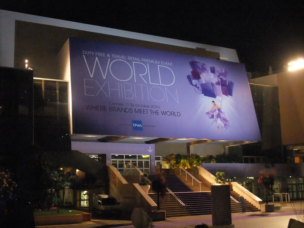 Front of the Palais des Festivals et des Congrès, by night