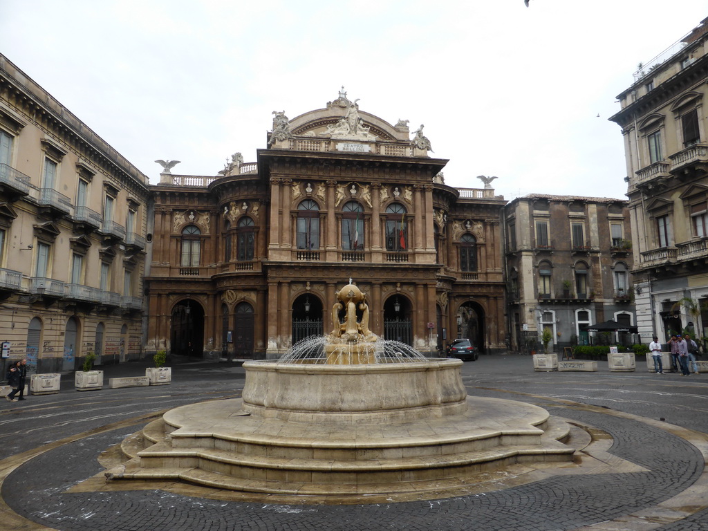 The Teatro Bellini theatre and the fountain at the Piazza Vincenzo Bellini square