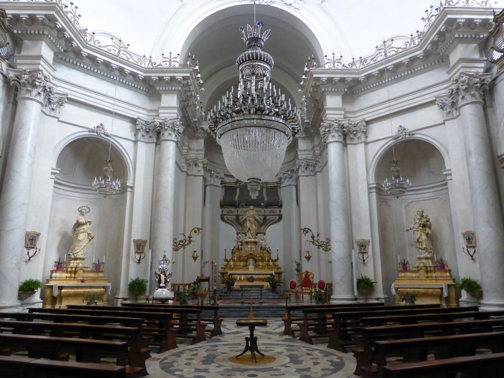 Nave, apse and altar of the Chiesa della Badia di Sant`Agata church