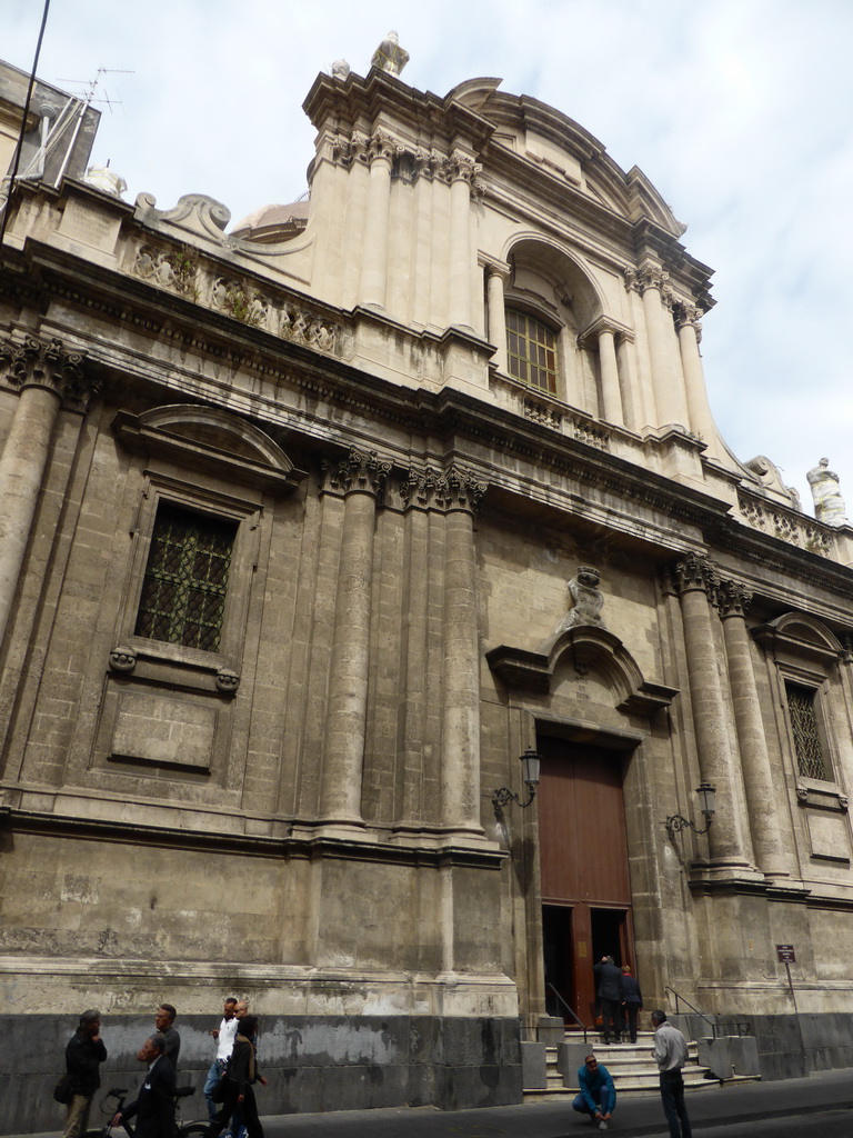 Front of the Chiesa dei Minoriti church at the Via Etnea street