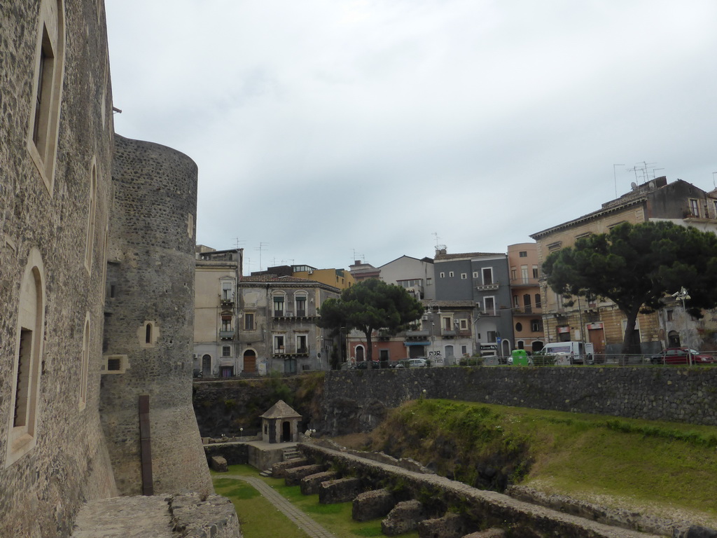 South side of the Castello Ursino castle and its moat