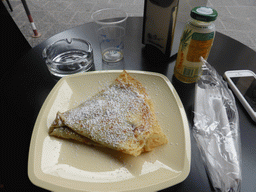 Crêpe at a restaurant at the Piazza Università square