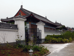 Wall with gate on the right side of the Yongqing Temple