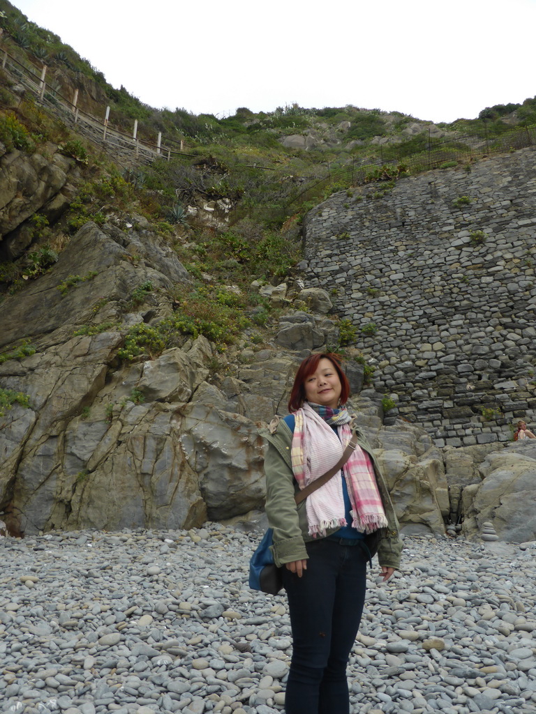 Miaomiao at the beach of Riomaggiore