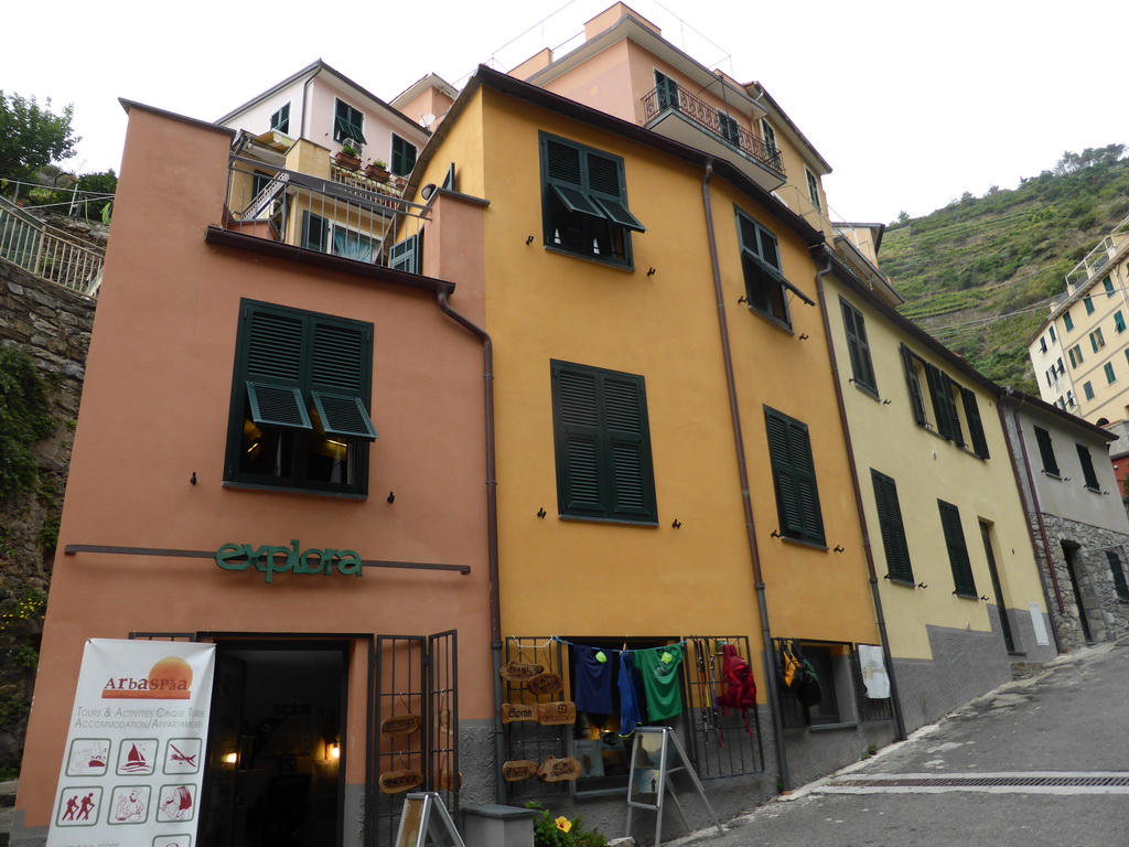 The Via Discovolo street at Manarola