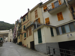 The Via Discovolo street leading to the Piazza di Papa Innocenzo IV square with the Chiesa di San Lorenzo church at Manarola