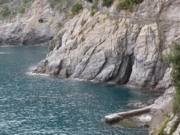 The Via dei Giovani path from Manarola to Corniglia