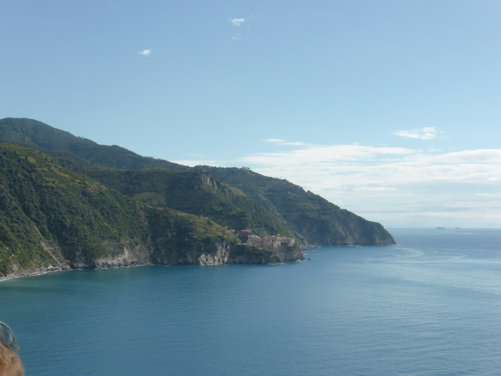 Manarola, viewed from the Santa Maria Belvedere viewing point at Corniglia