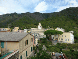 The east side of the town with the Chiesa di San Pietro church, viewed from the Corniglia Cemetery