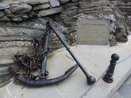 Anchor at the harbour of Vernazza
