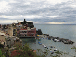 The harbour of Vernazza, the Chiesa di Santa Margherita d`Antiochia church and the Doria Castle, viewed from the path to Monterosso al Mare