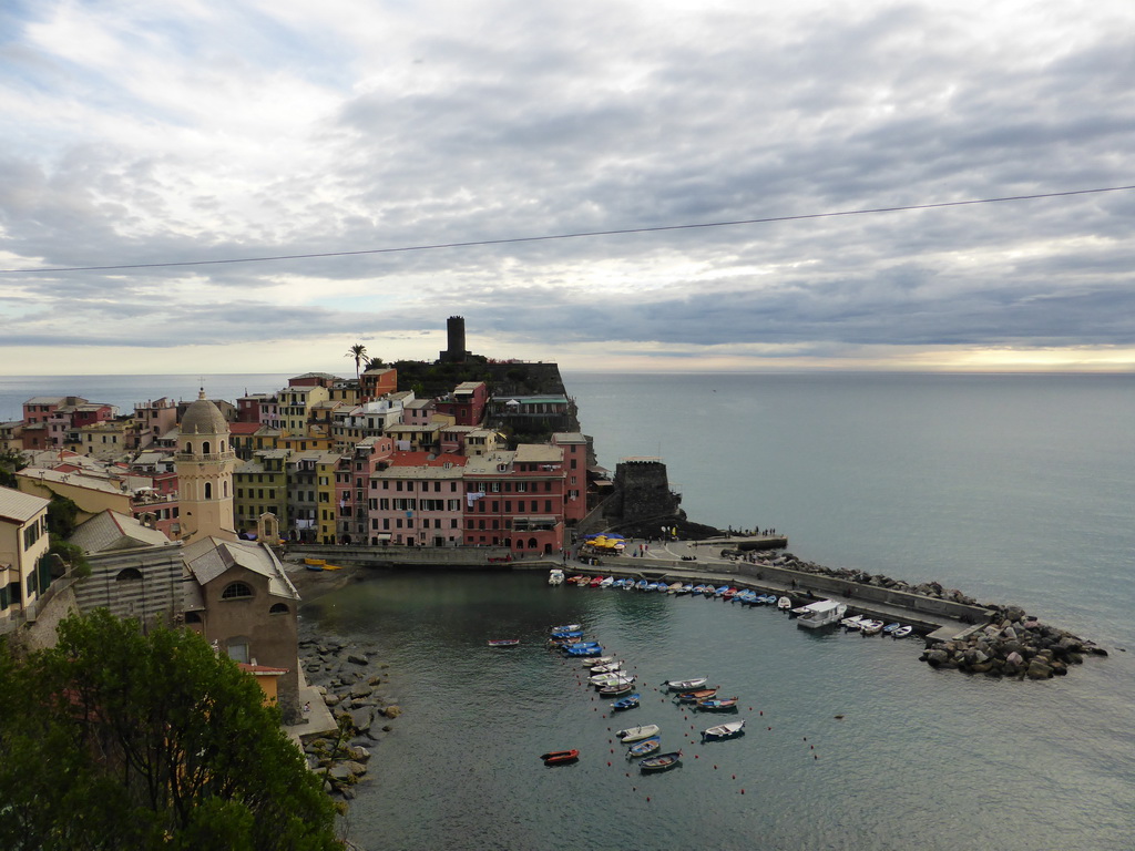 The harbour of Vernazza, the Chiesa di Santa Margherita d`Antiochia church and the Doria Castle, viewed from the path to Monterosso al Mare