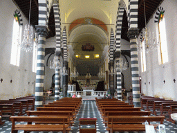 Nave, apse, altar and organ of the Chiesa di San Giovanni Battista church at Monterosso al Mare