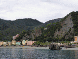 The new town of Monterosso al Mare, viewed from the ferry to Vernazza