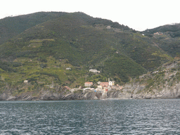 Vernazza with the Doria Castle, viewed from the ferry to Manarola