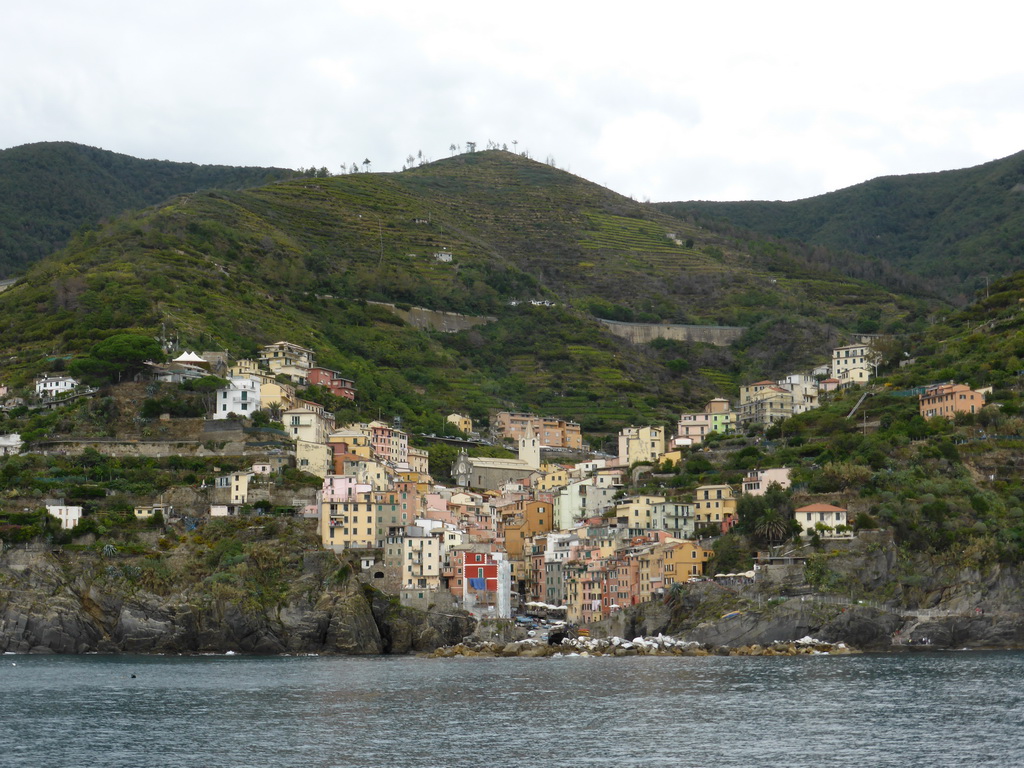 Riomaggiore, viewed from the ferry from Manarola