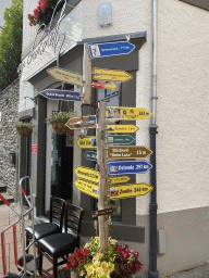 Signpost at the Grand Rue street