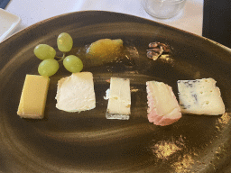 Cheese platter at the Restaurant du Château