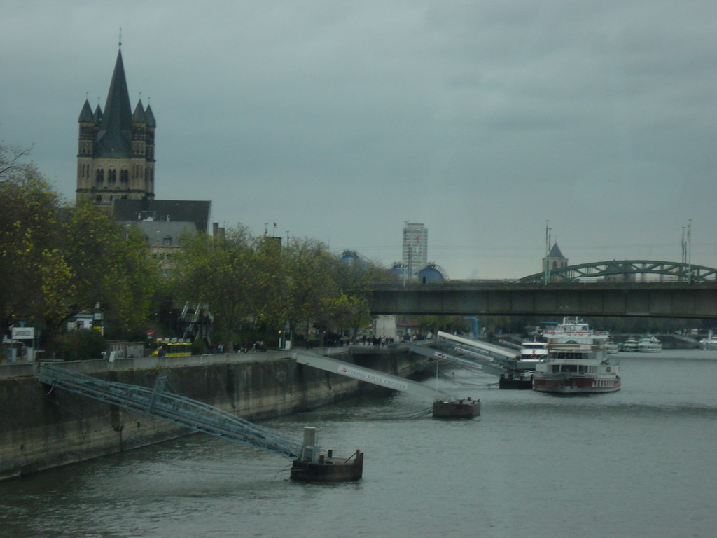 The Groß St. Martin church and the Deutzer Brücke bridge over the Rhein river