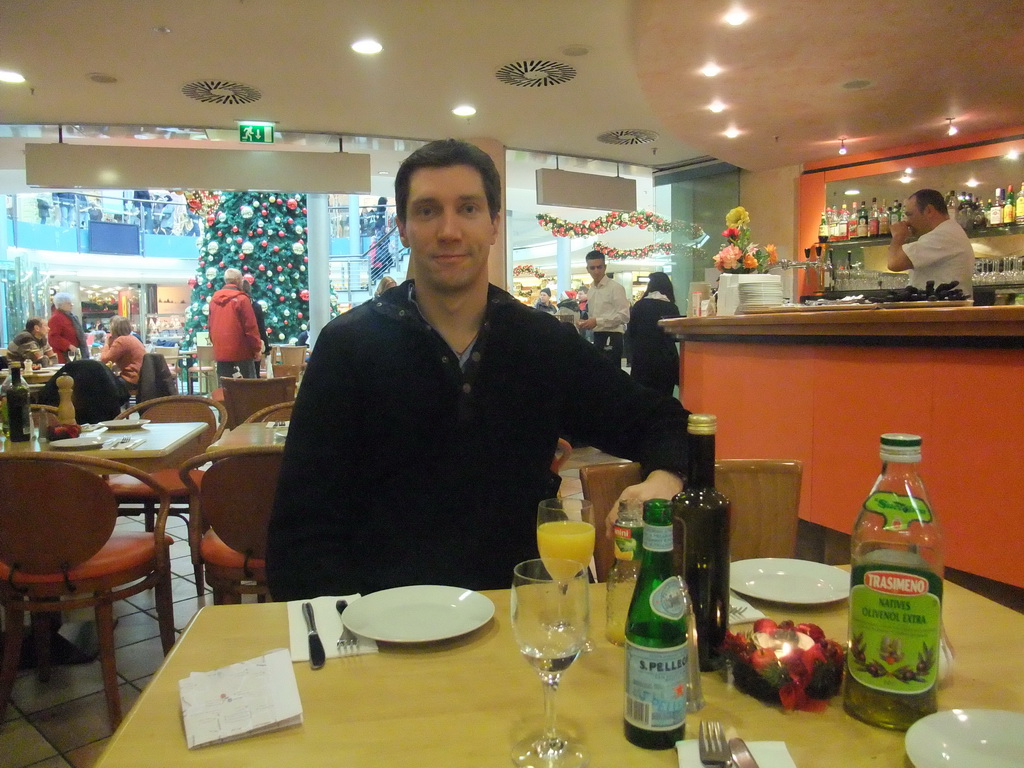 Tim at our lunch restaurant in the Neumarkt Galerie shopping center