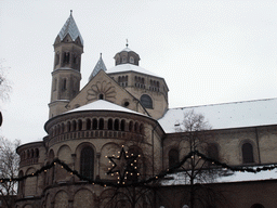 The St. Aposteln church, and christmas decorations