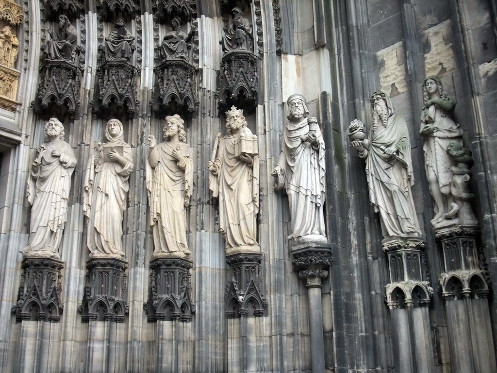 Statues at the right side of the Main Portal of the Cologne Cathedral