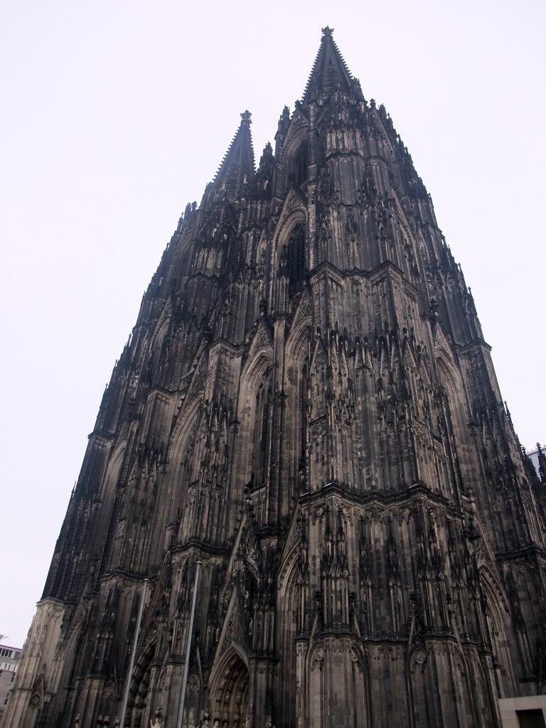 The southwest side of the Cologne Cathedral