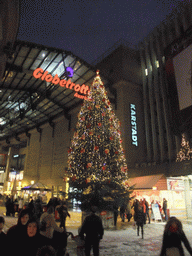 Christmas tree in the Am Alten Posthof street, by night