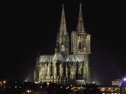 The Cologne Cathedral, viewed from the Kennedy-Ufer street, by night