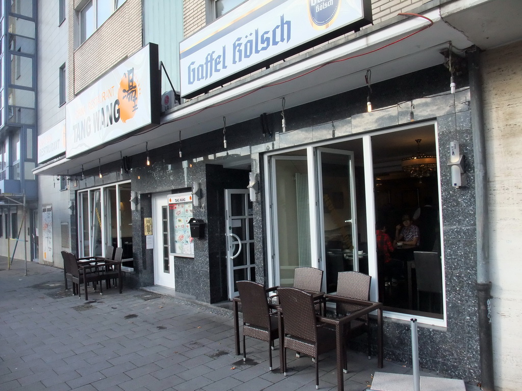 Front of the Chinese restaurant Tang Wang at the Maximinenstraße street