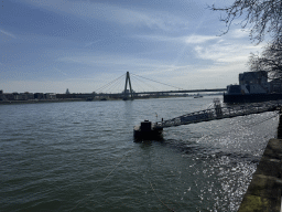 cologne_4_236 - 292 kb - 1024x768 -