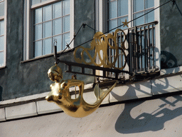 Mermaid statue at the front of the Restaurant Havfruen at the north side of the Nyhavn harbour