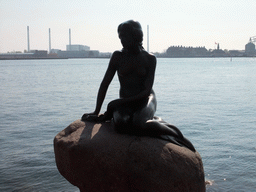 Statue `The Little Mermaid` at the Langelinie pier