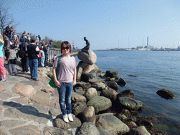 Miaomiao with the statue `The Little Mermaid` at the Langelinie pier