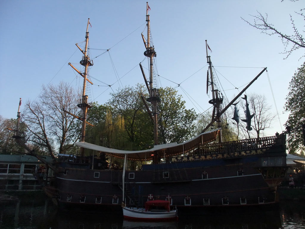 The `Pirateriet` restaurant at the Dragon Boat Lake at the Tivoli Gardens