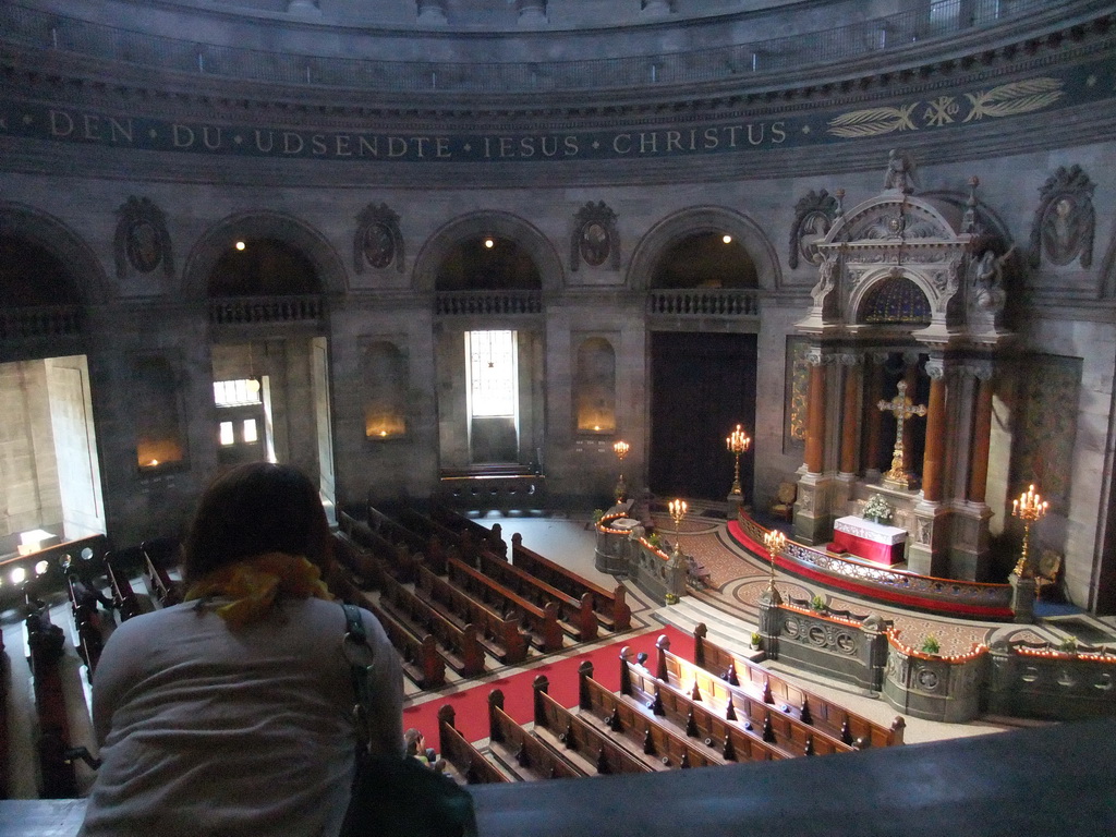 Miaomiao at the upper floor of Frederik`s Church, with a view on the nave and altar