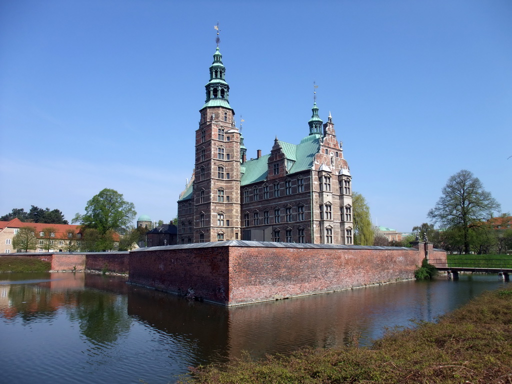 The south side of the Rosenborg Castle and its canal