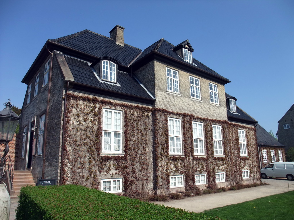 Building with temporary exhibition at the Rosenborg Castle